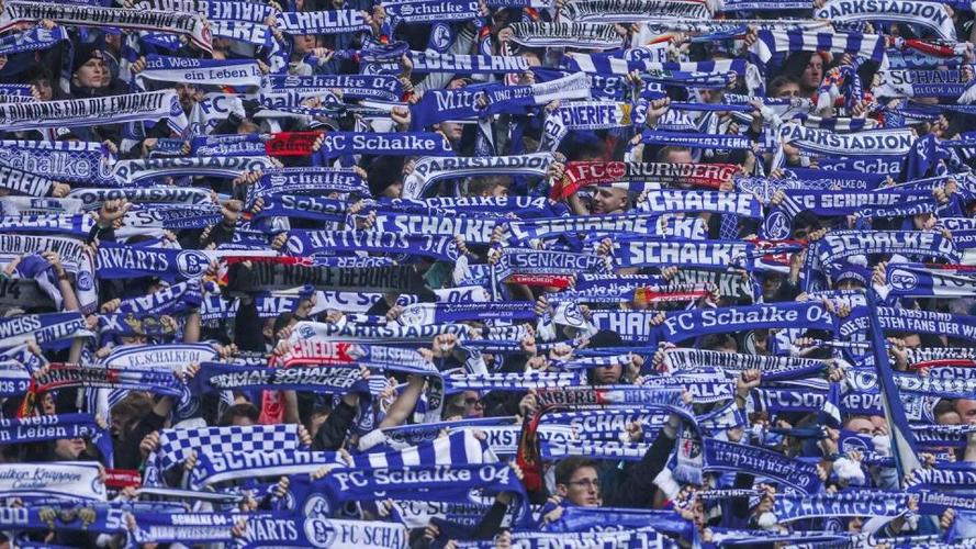 场均近6.2万人，沙尔克成为25年欧洲上座榜前十唯一非顶级联赛球队