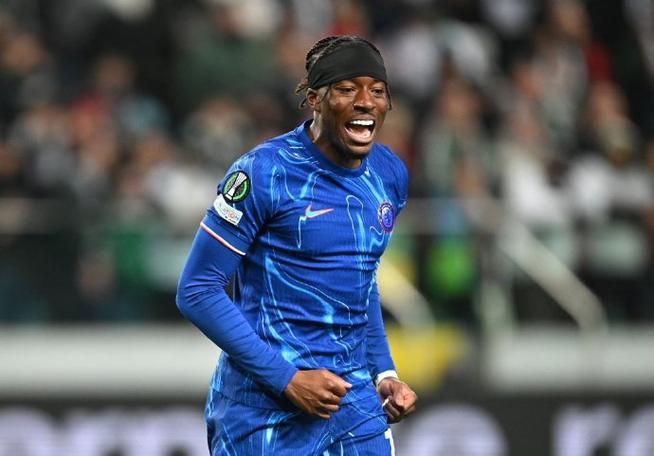 马杜埃凯英超时隔412天再送助攻，跨越连续31场比赛